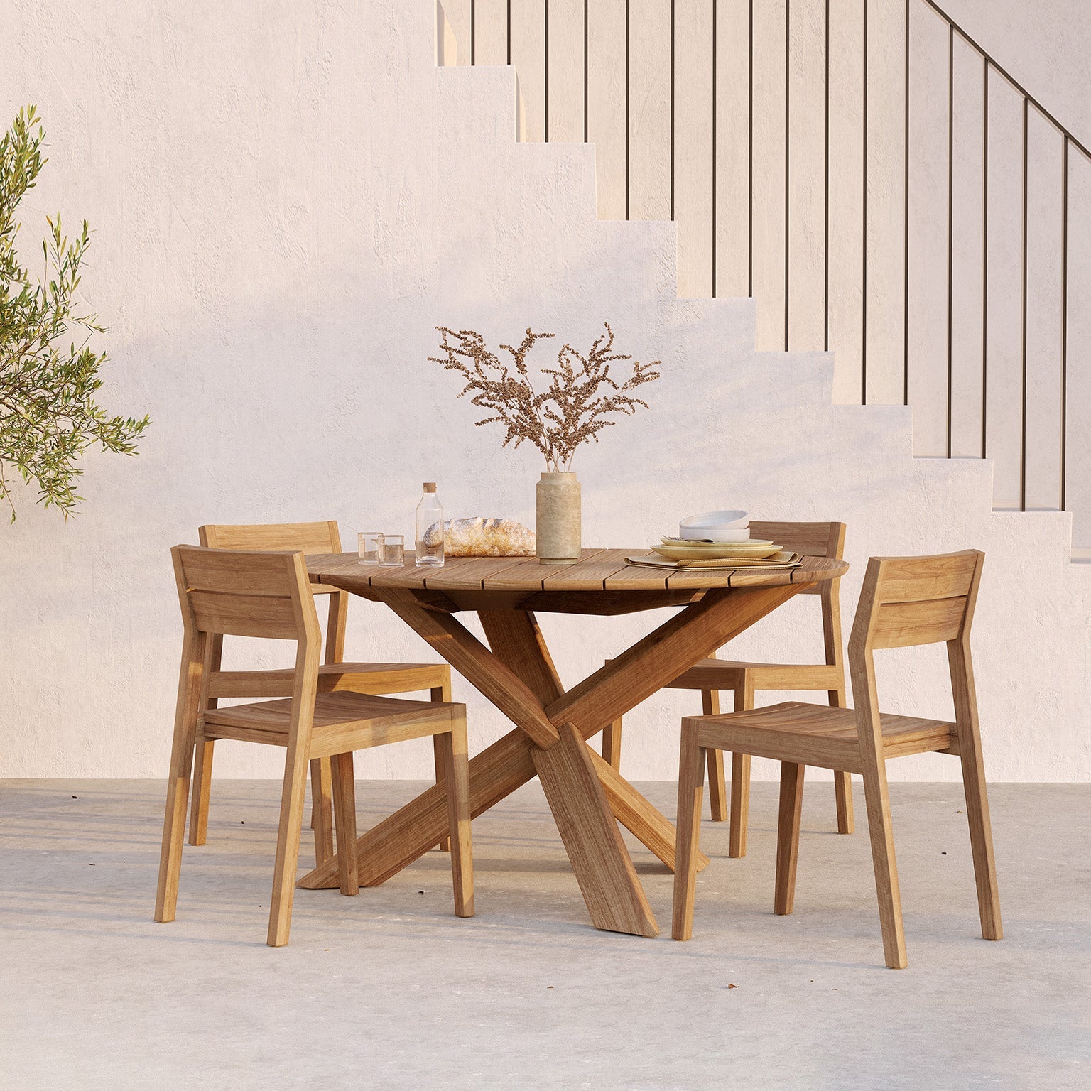 Ethnicraft Ethnicraft Outdoor Teak Cleaner in teak styled in a dining room