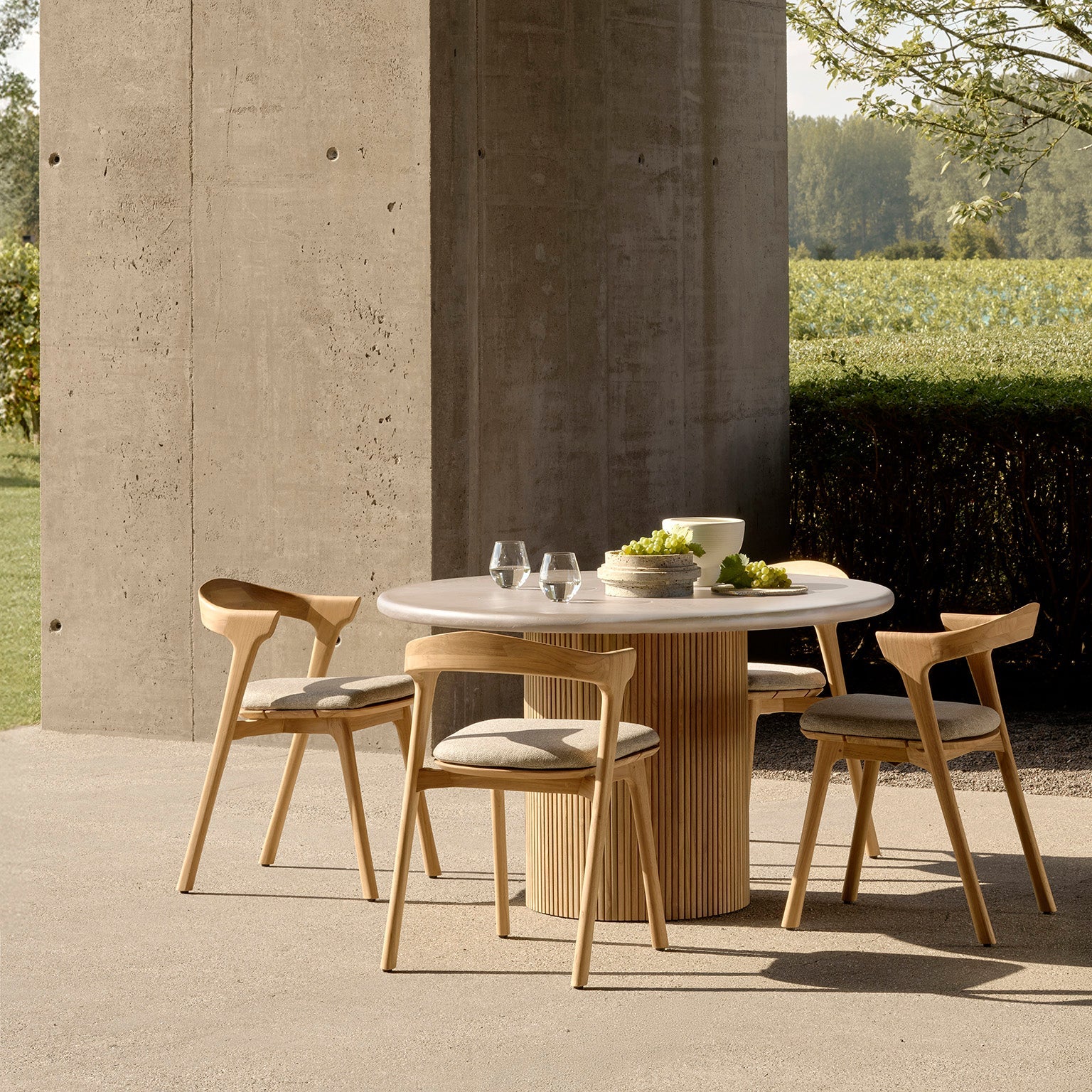 Roller Max Outdoor Dining Table
