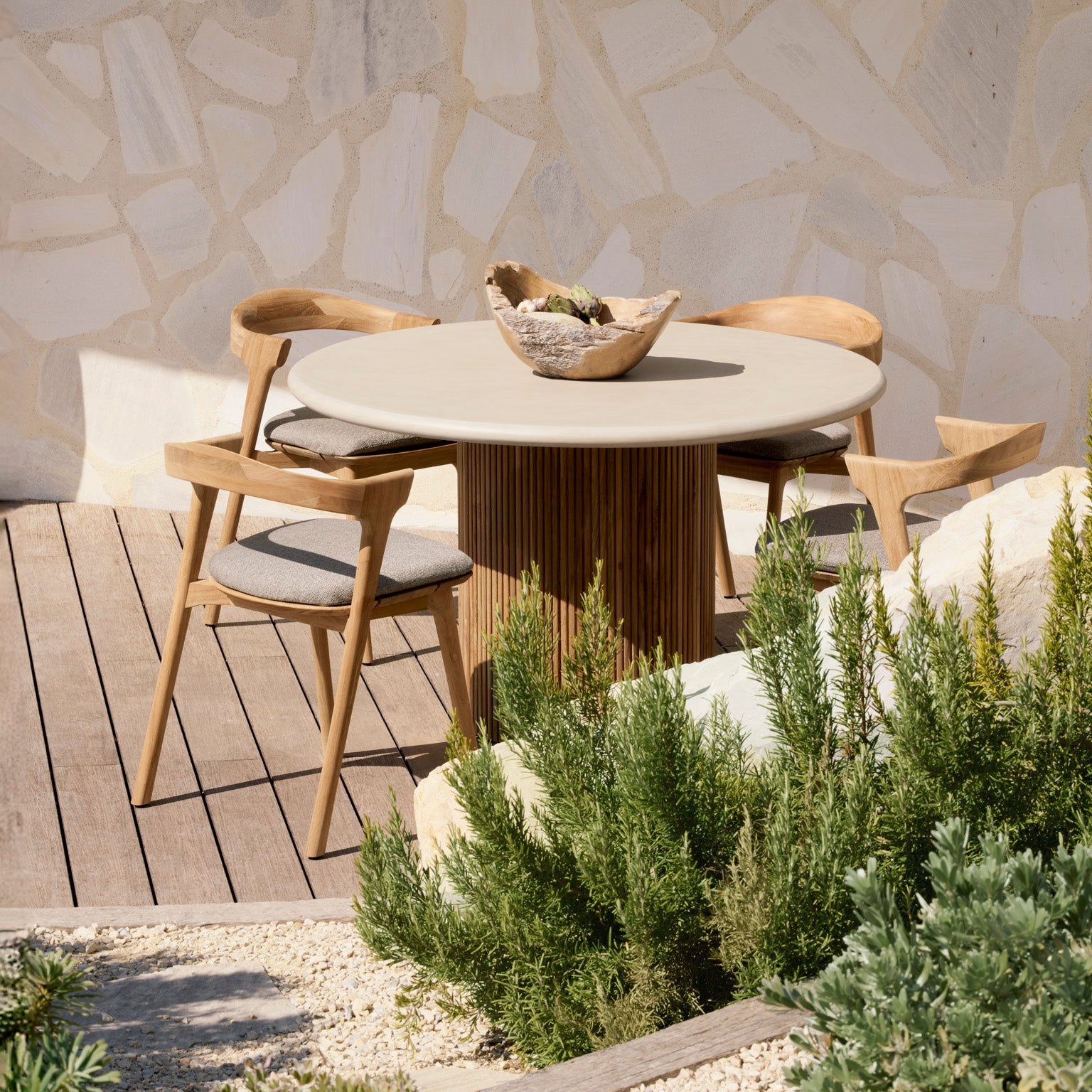 Roller Max Outdoor Dining Table