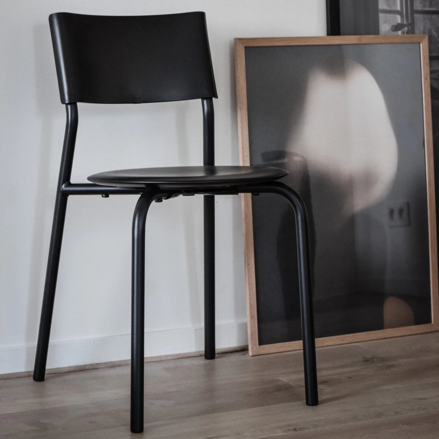 Tiptoe SSDr Recycled Plastic Dining Chair