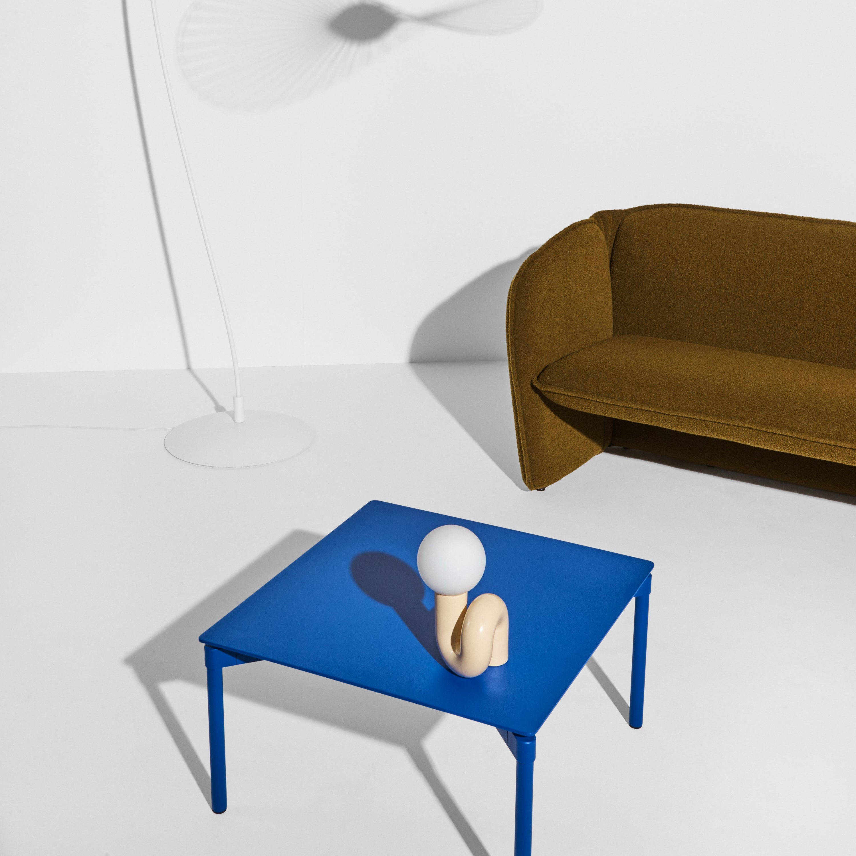 Neotenic Lamp