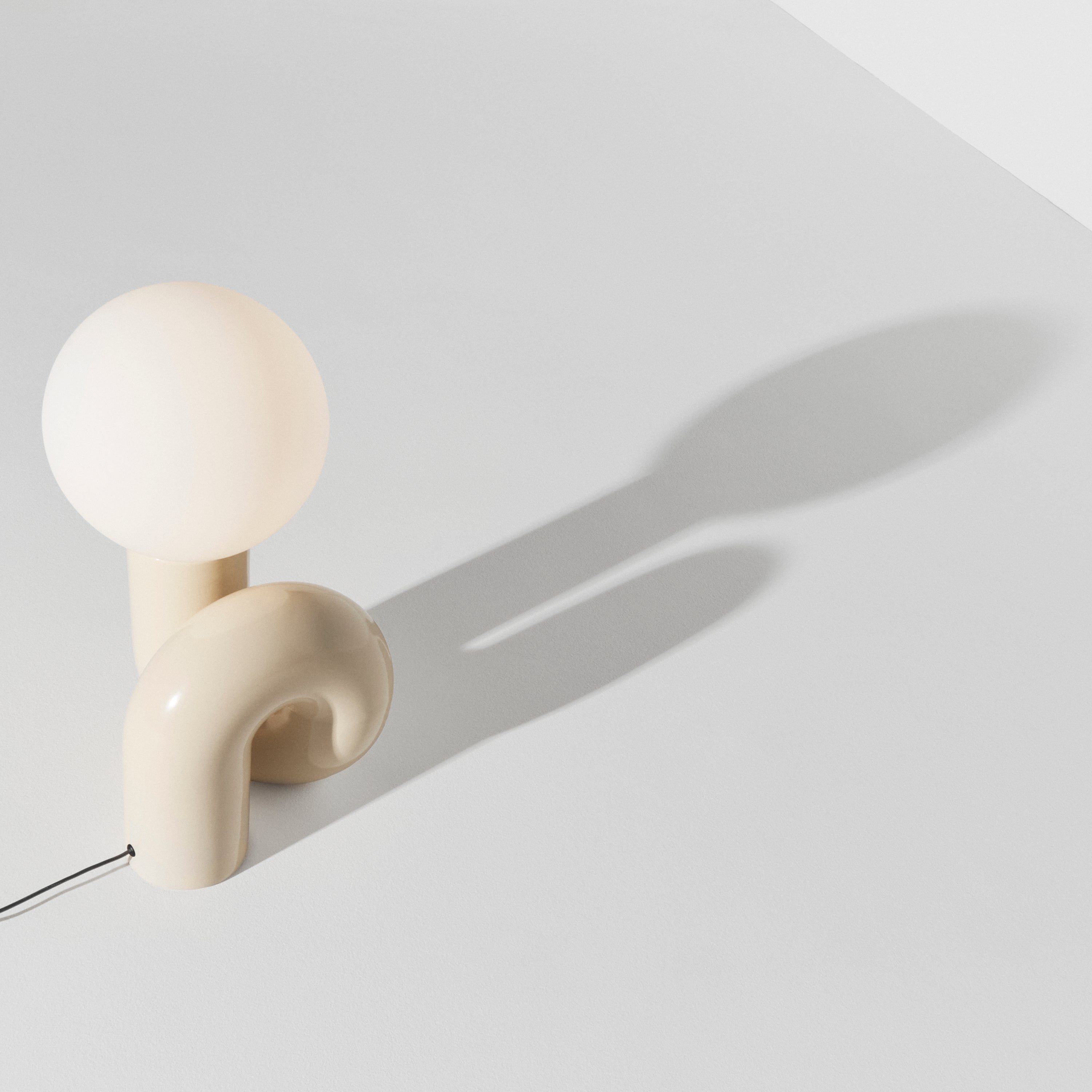 Neotenic Lamp