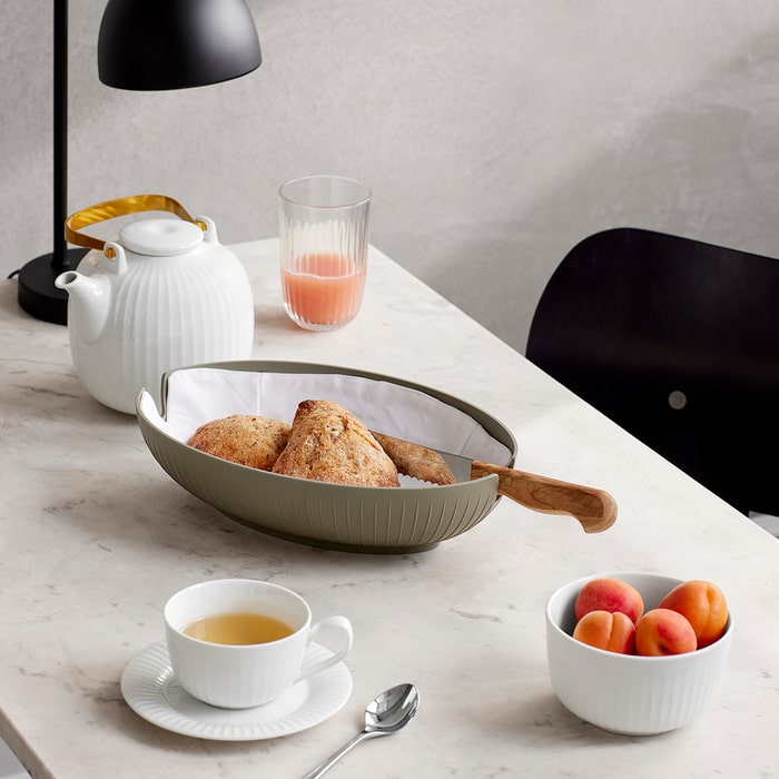 Kähler Hammershøi Cups and Mugs in glazed stoneware, by Hans-Christian Bauer, B Corp certified Danish ceramic since 1839.