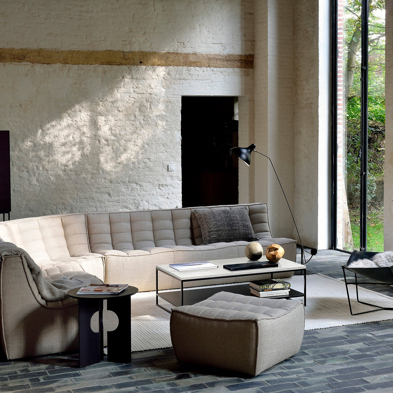 N701 Footstool