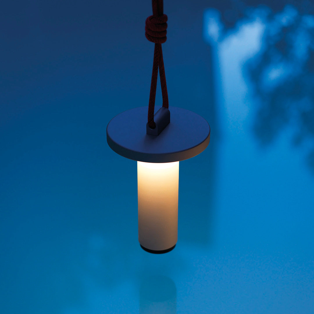 Quasar Portable Lamp