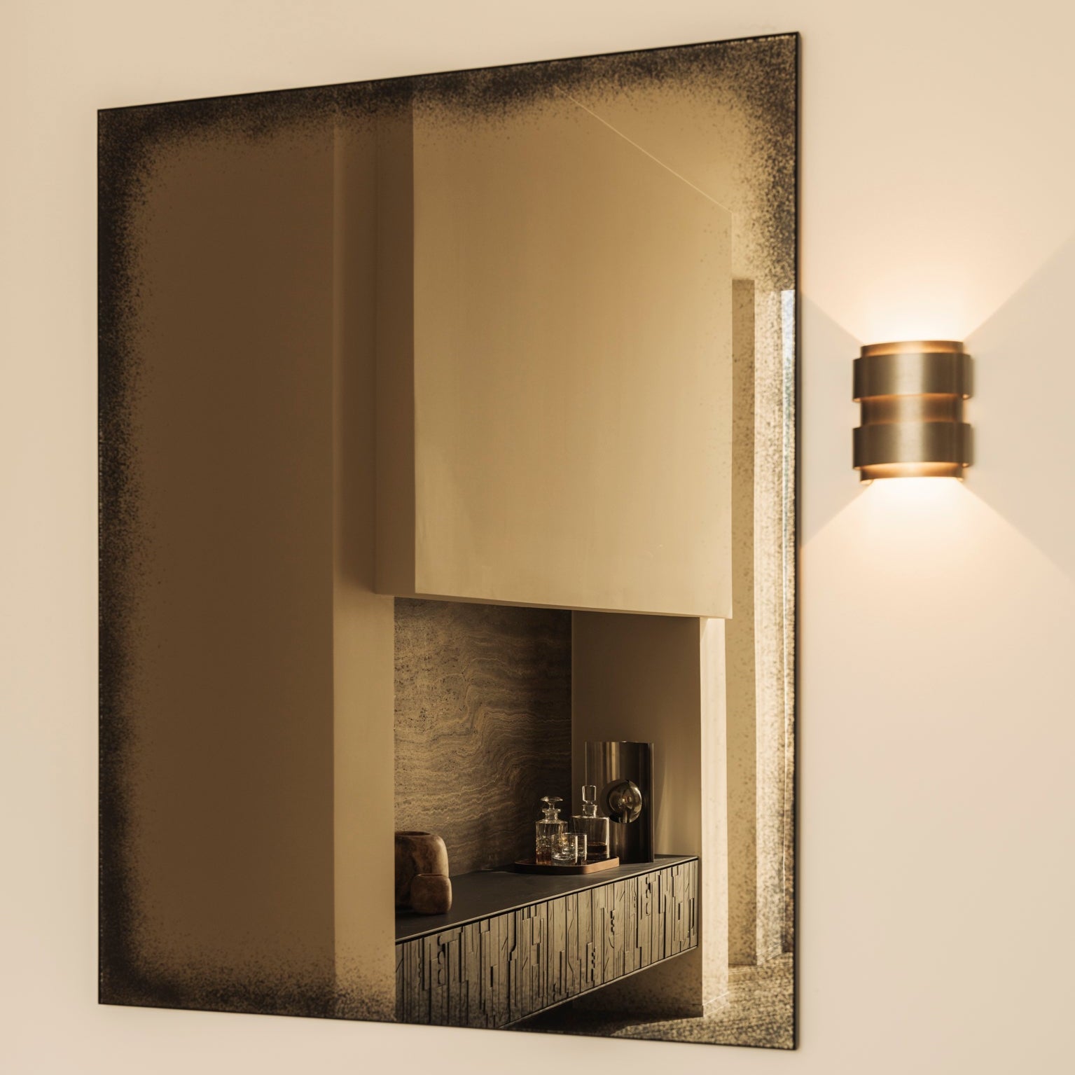Ethnicraft Aged Wall Mirror with bronzed glass and Belgian craftsmanship