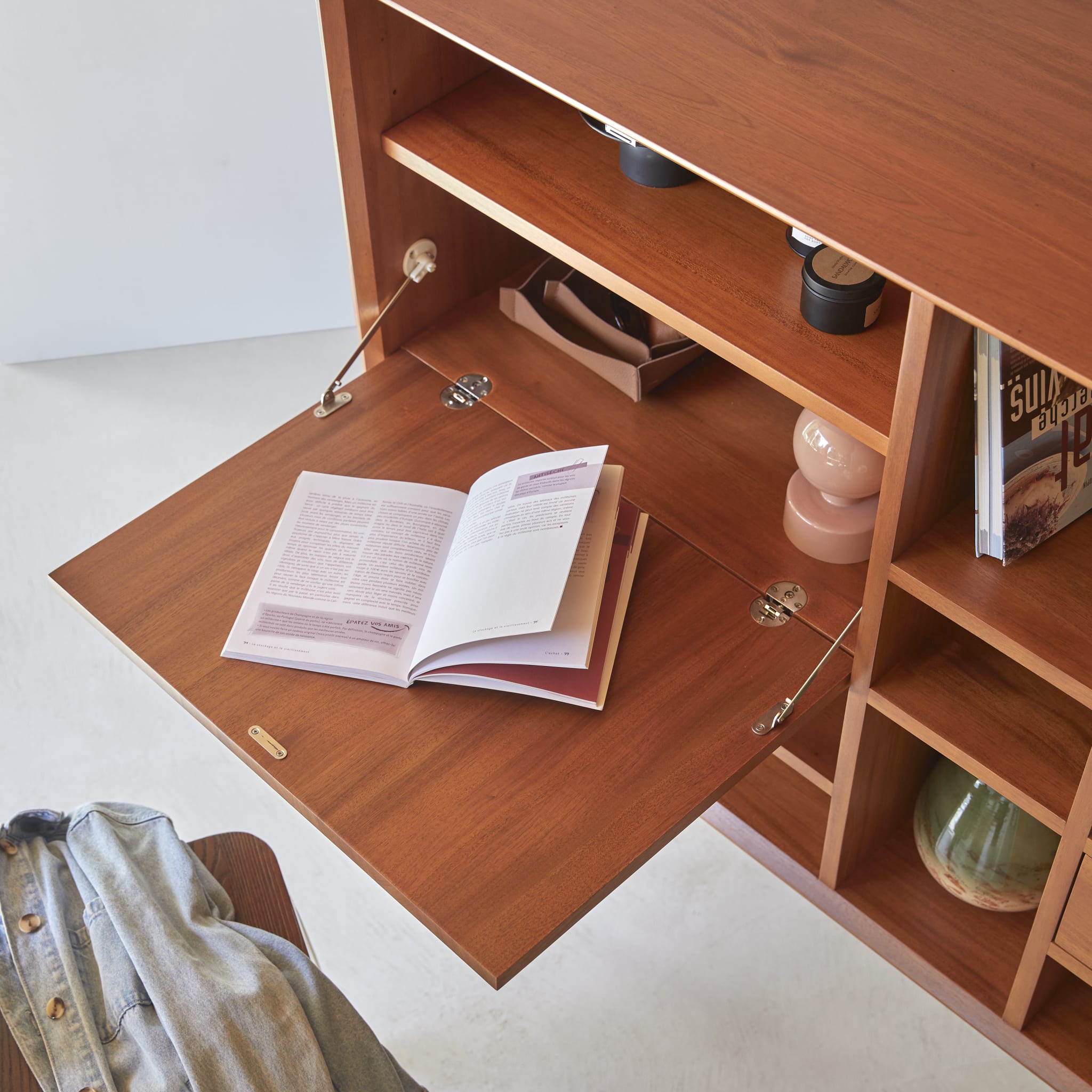 Tikamoon Magda highboard in solid mahogany, side view