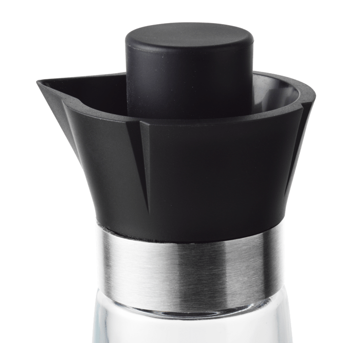 Rosendahl Grand Cru in porcelain, designed by Erik Bagger, Danish design heritage.