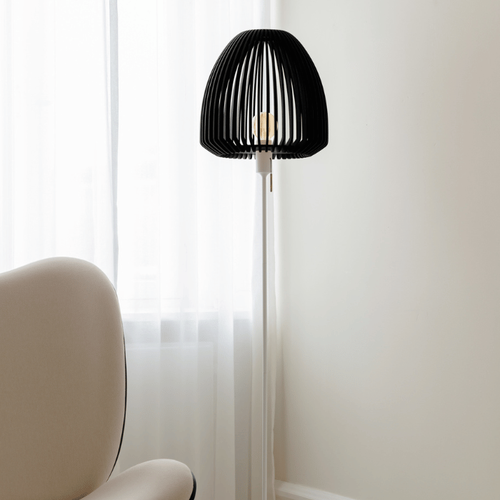 UMAGE Clava Wood with Santé Floor Stand, Black Oak