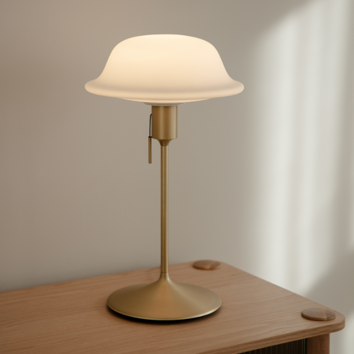 UMAGE Butler Santé Table Lamp, White