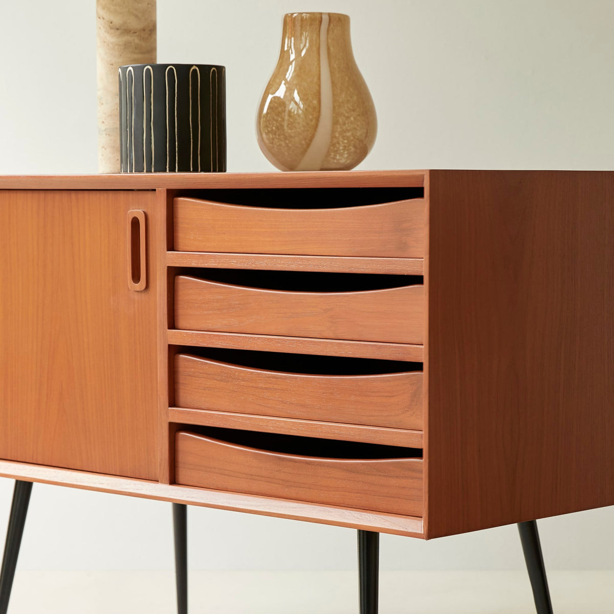 Simen mahogany sideboard, close-up of drawer pull hardware
