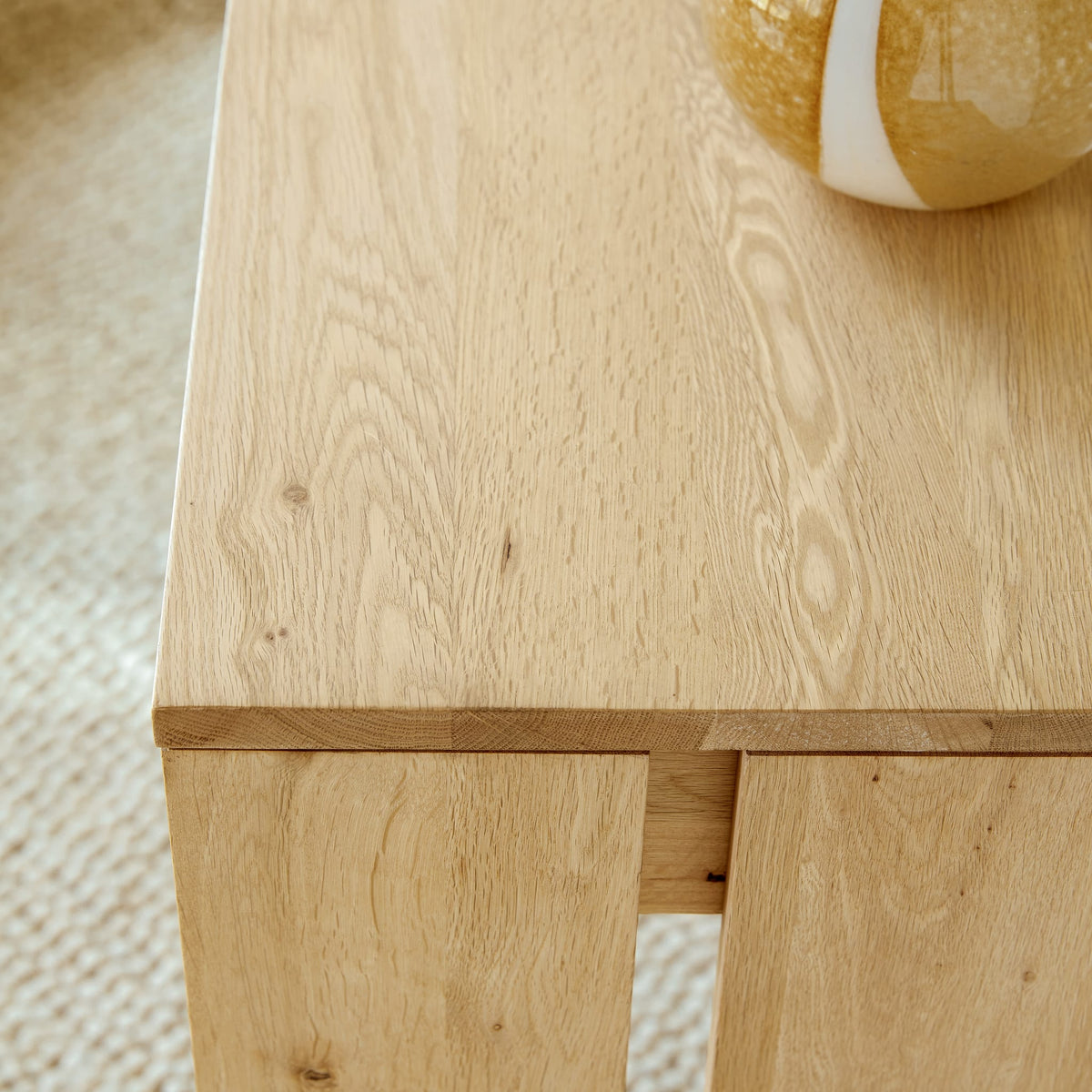 Tikamoon Eden oak console table, detail of the leg and top edge