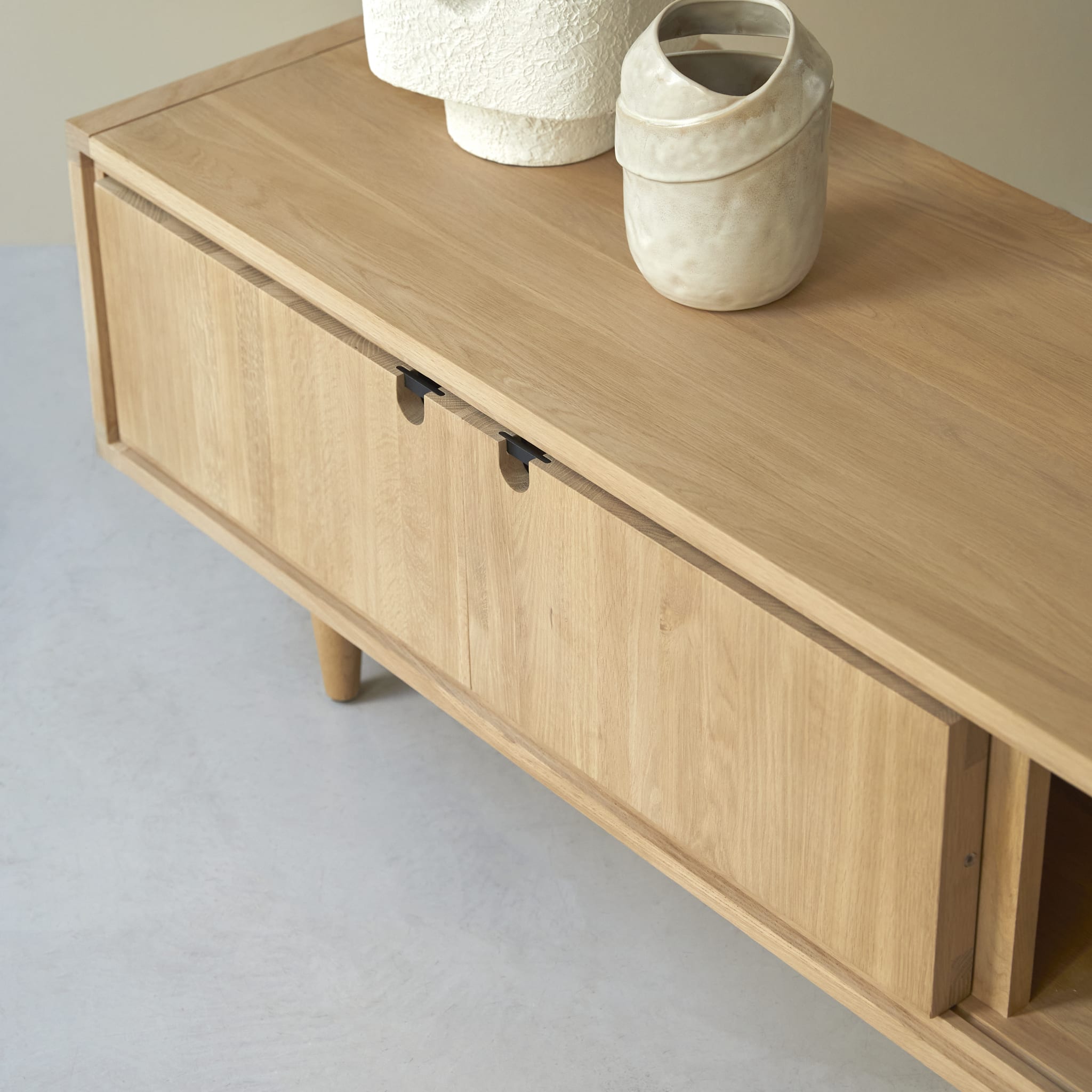 Tikamoon Jonàk TV stand in solid oak, opposite side view