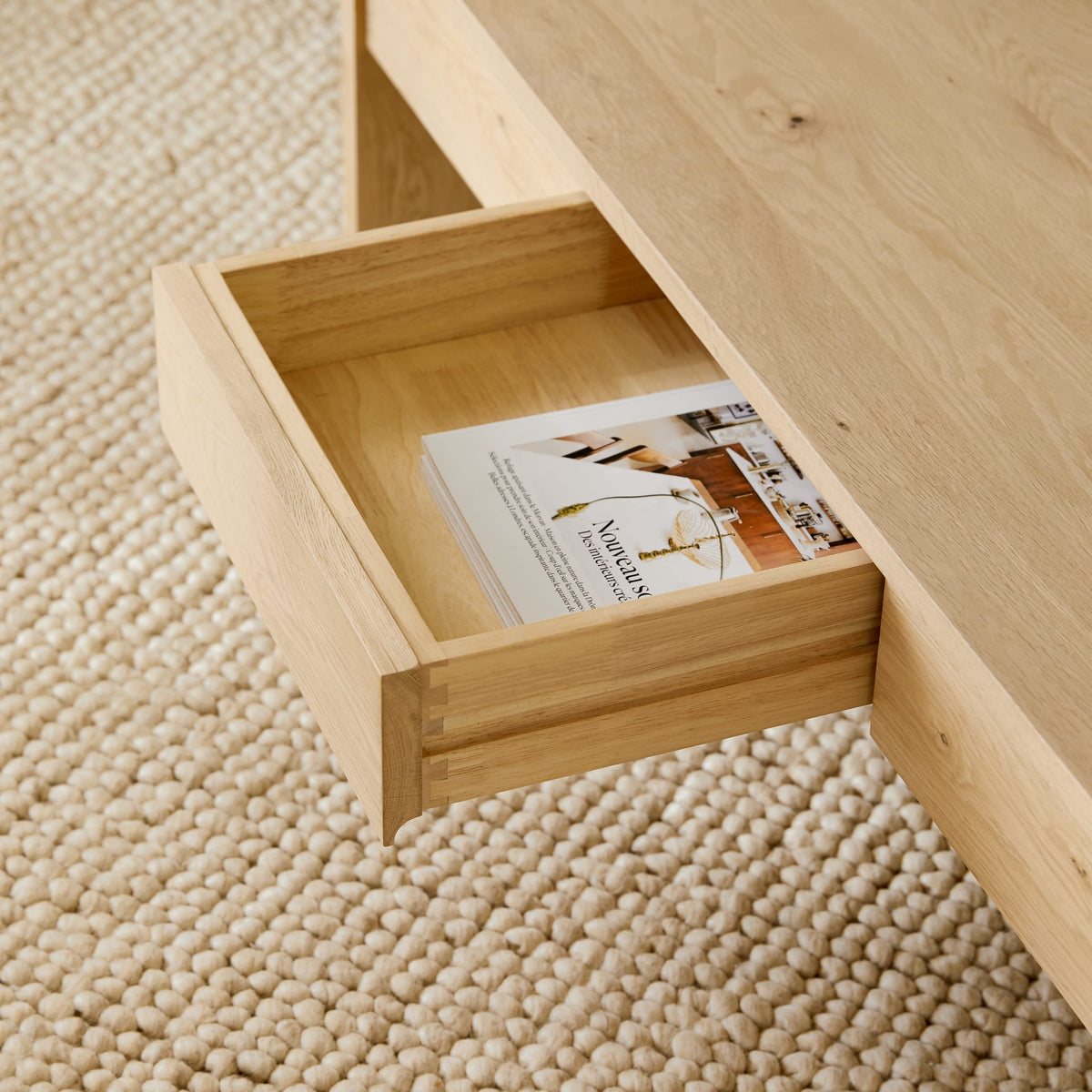Tikamoon Eden oak coffee table, detail of the leg and frame