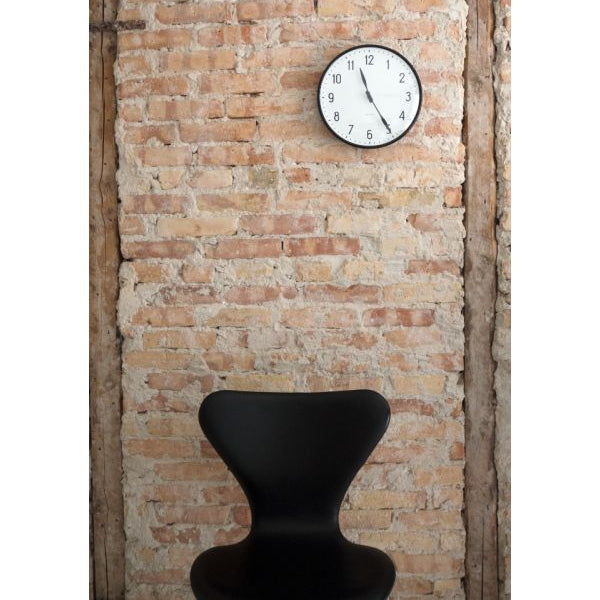 Arne Jacobsen Station Wall Clock White/Black