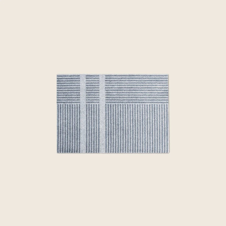 Heymat Løype Doormat in Cloudy Grey, recycled PET yarn doormat, Norwegian sustainable design