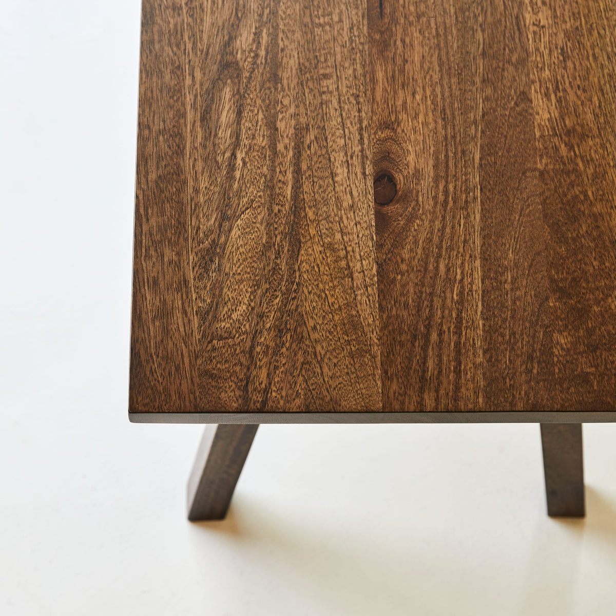 Tikamoon Arko mango bench, side profile