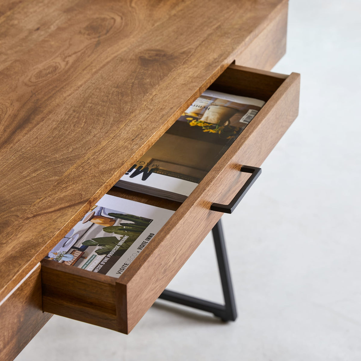Tikamoon Hedda desk in solid mango and metal, front view