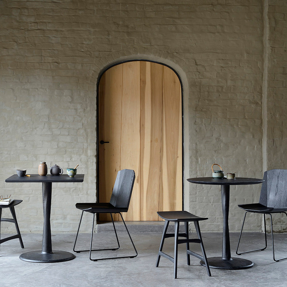 Torsion Round Dining Table