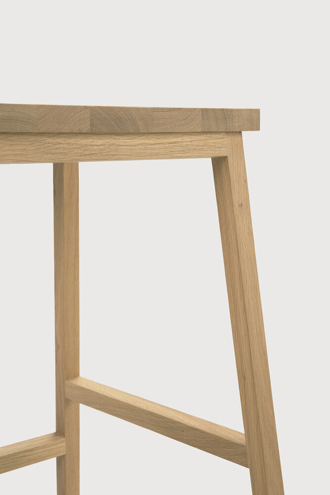 N4 Bar Stool