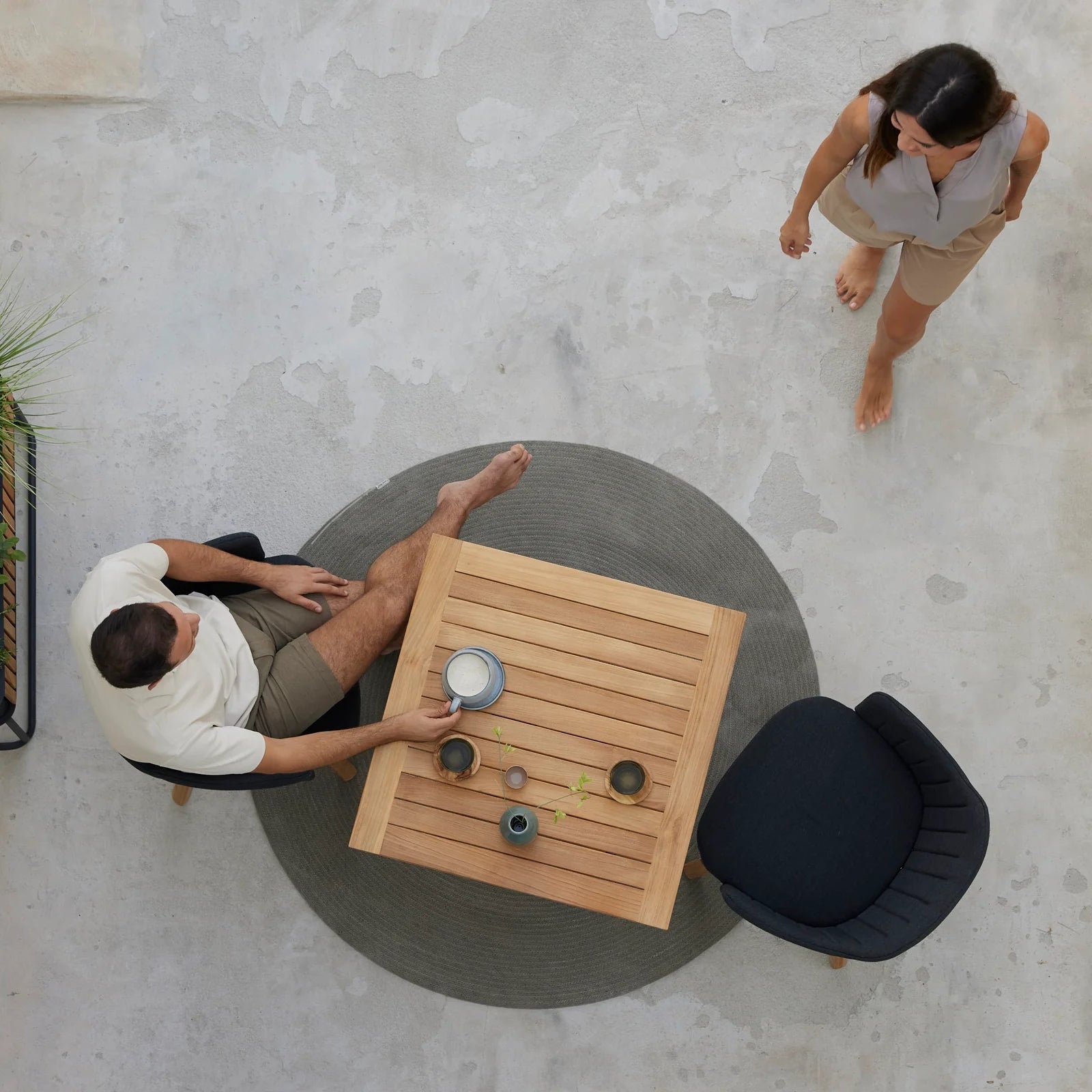 Go Café Table Square 28×28"