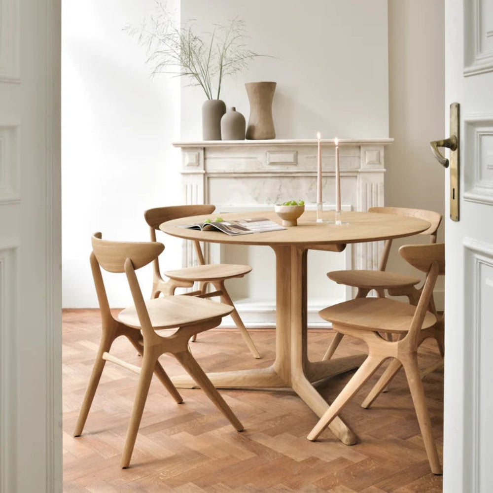 Corto Dining Table
