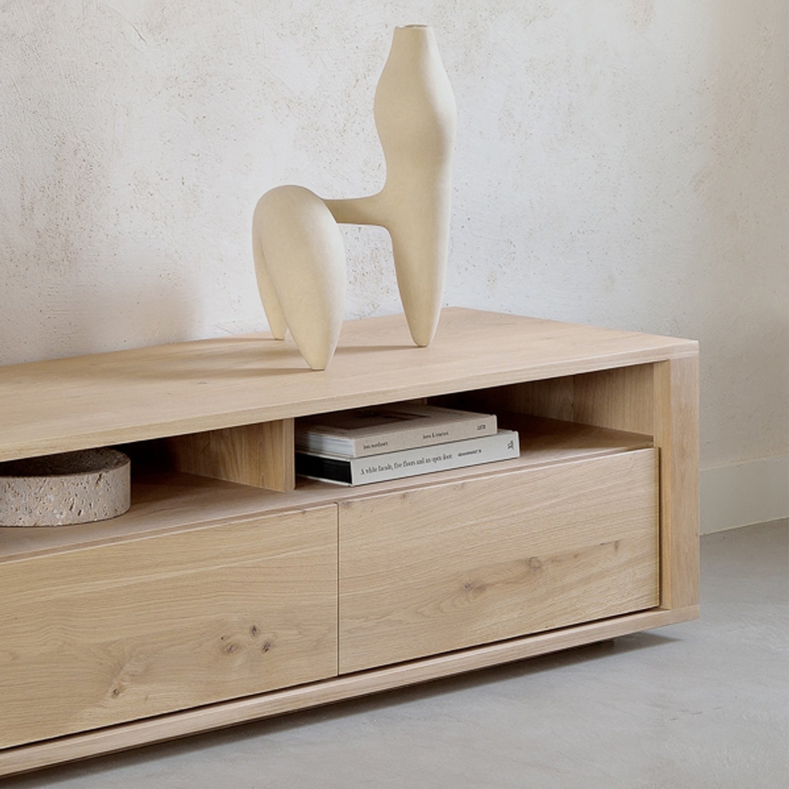 Ethnicraft Shadow TV Cupboard in oak, FSC-certified solid oak