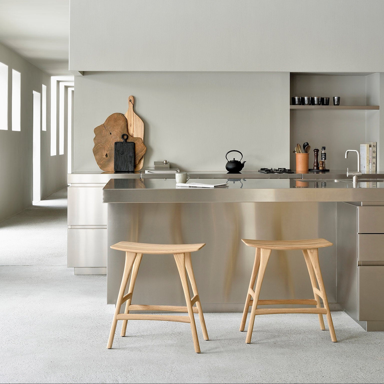 Ethnicraft Osso Stool in oak, FSC-certified solid oak