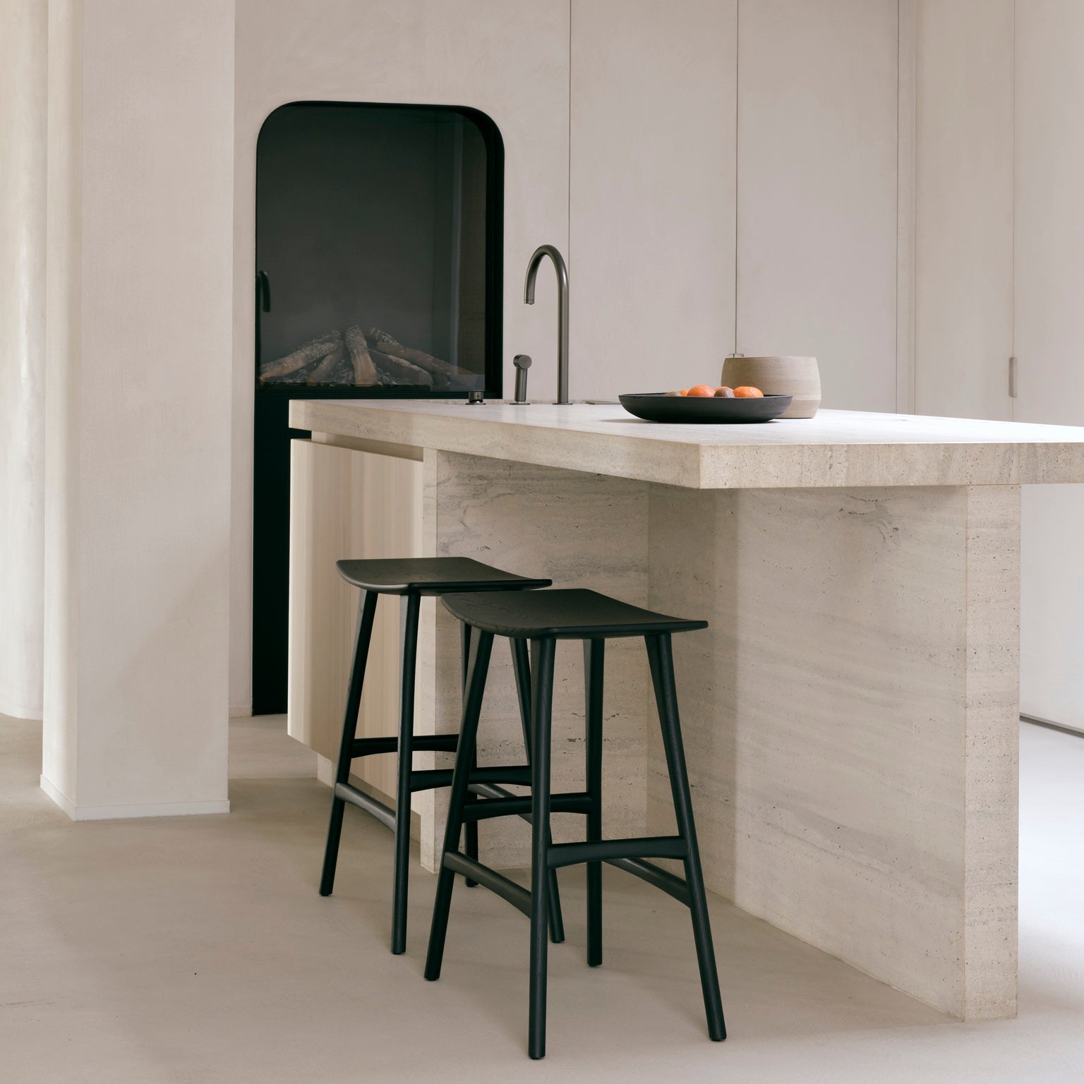 Ethnicraft Osso Stool in oak, FSC-certified solid oak