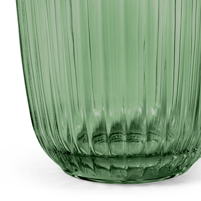 Kähler Hammershøi Glasses in mouth-blown glass, by Hans-Christian Bauer, B Corp certified Danish ceramic since 1839.