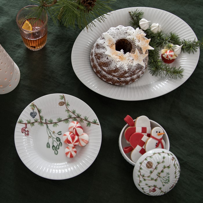 Kähler Hammershøi Serveware in glazed stoneware, by Hans-Christian Bauer, B Corp certified Danish ceramic since 1839.