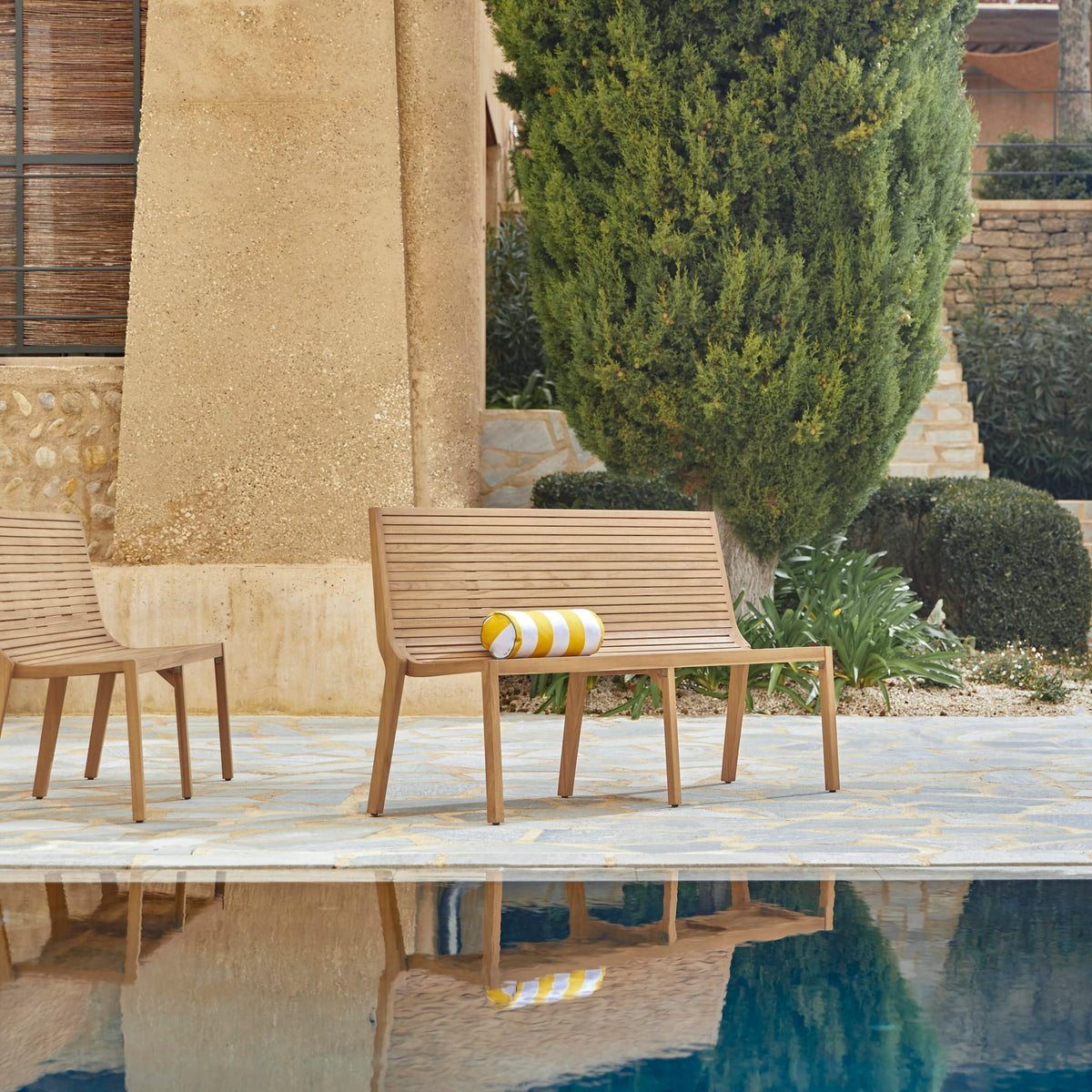 Tikamoon Teo 2-seater outdoor bench in solid teak, rear view