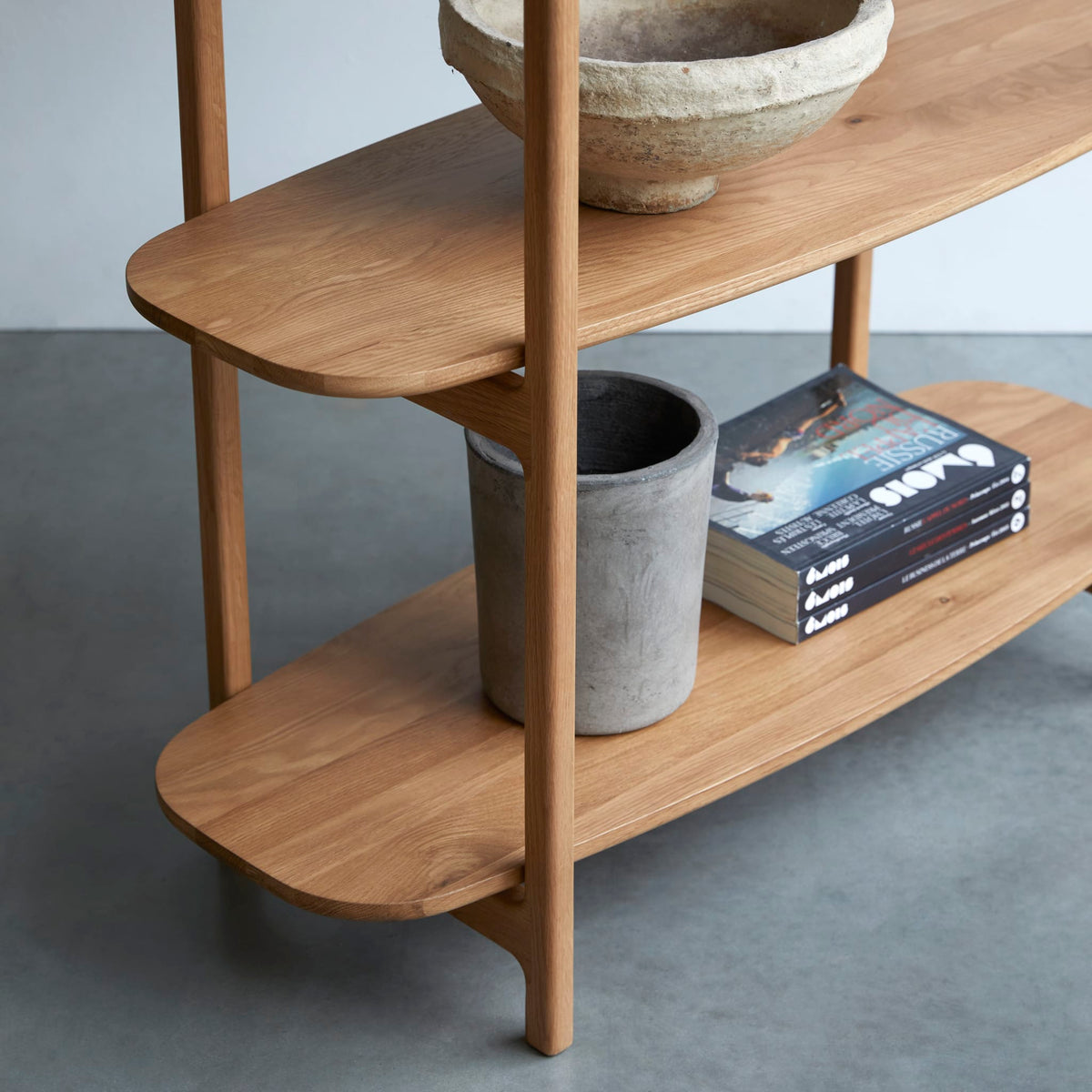 Tikamoon Rozenn oak bookcase, detail of a shelf edge