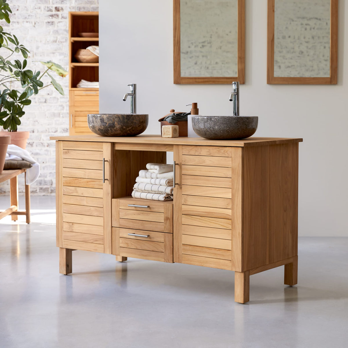 Tikamoon Soho teak double vanity, side view