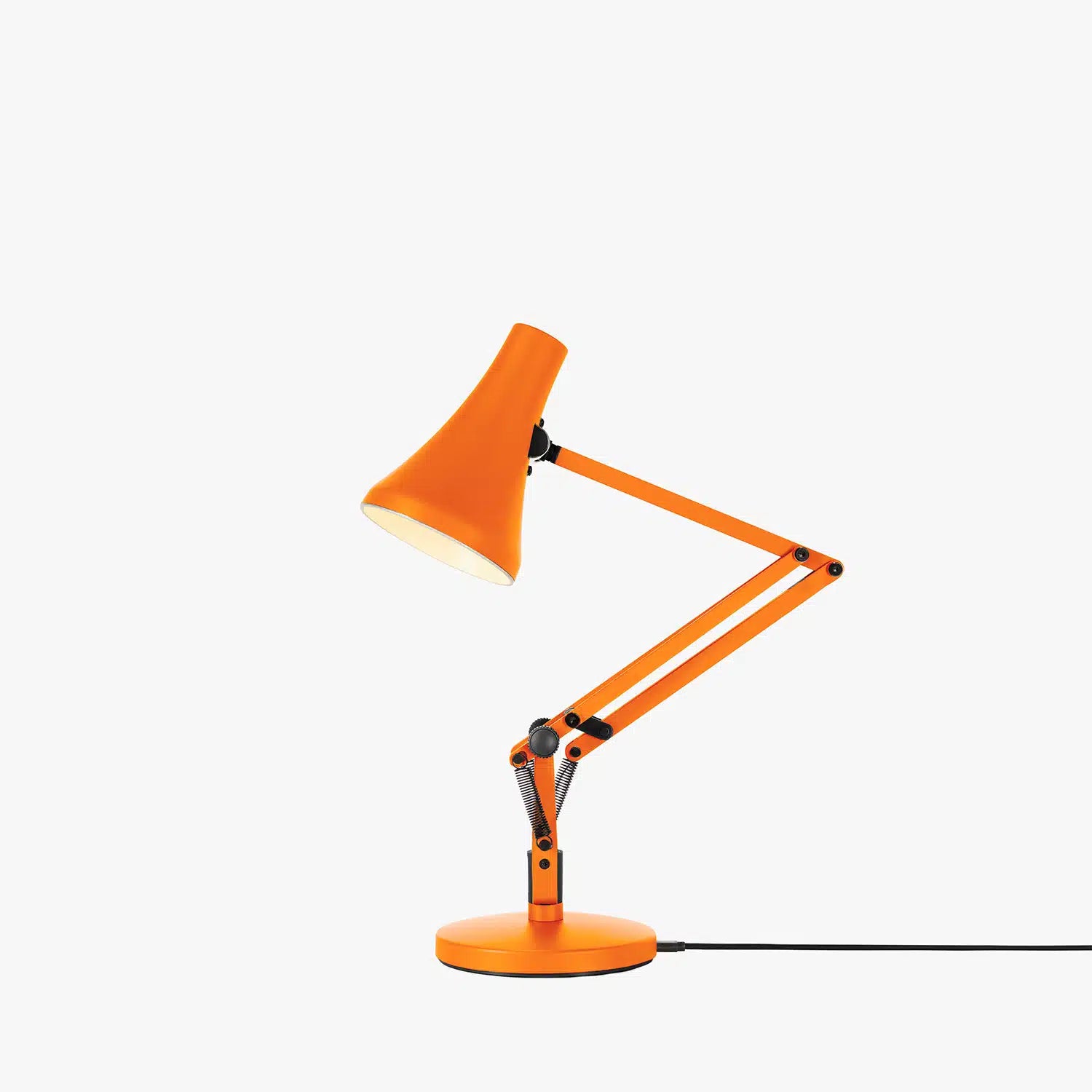 90 Mini Desk Lamp