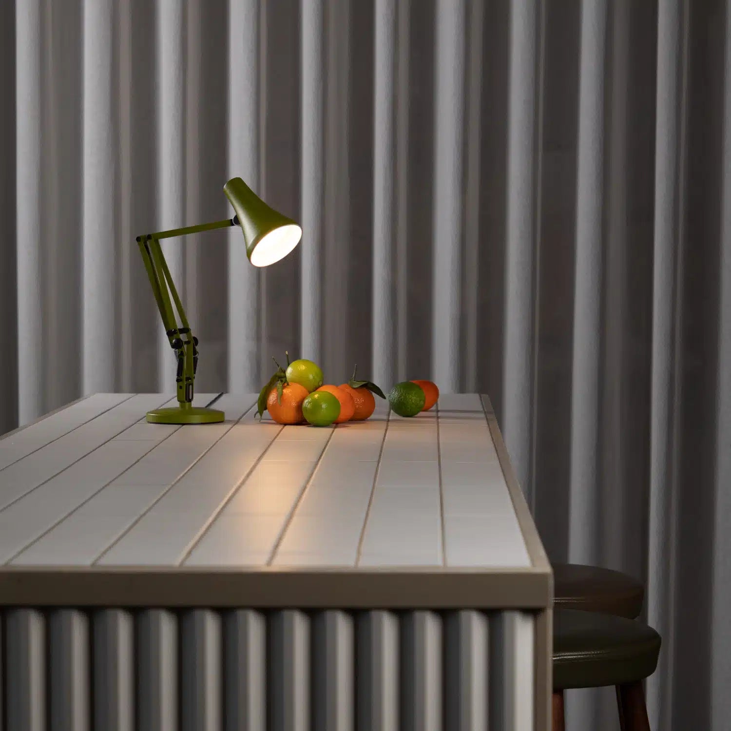 90 Mini Desk Lamp