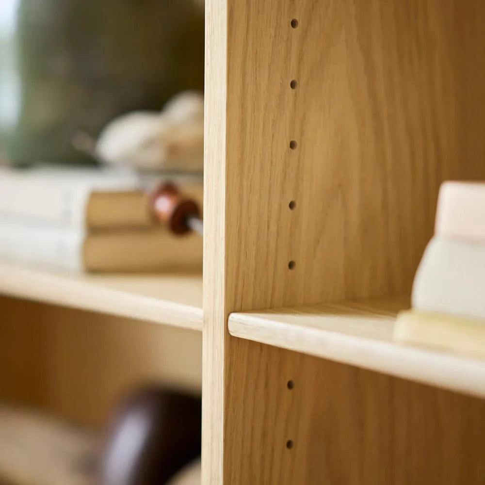 FDB Møbler Shelving unit in solid oak, designed by Børge Mogensen