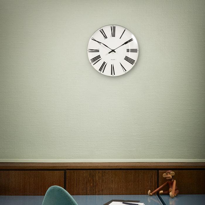 Arne Jacobsen Roman Wall Clock White/Black