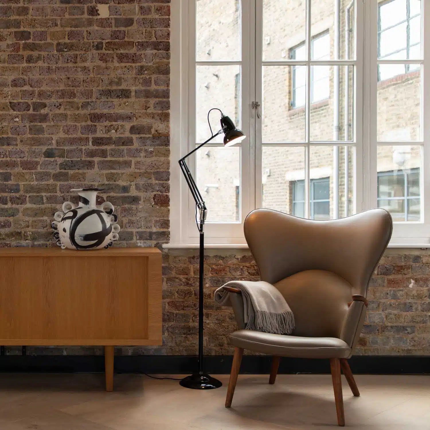 1227 Floor Lamp