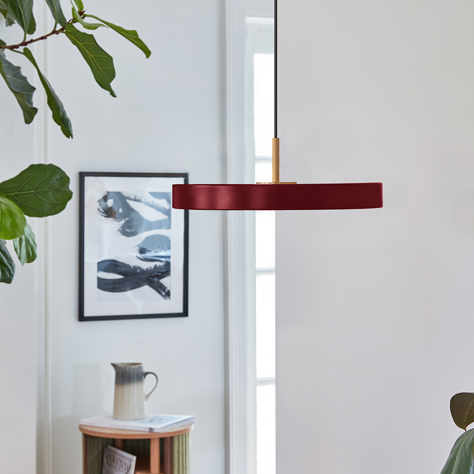 UMAGE Asteria Mini Pendant Lamp, Brass Detail