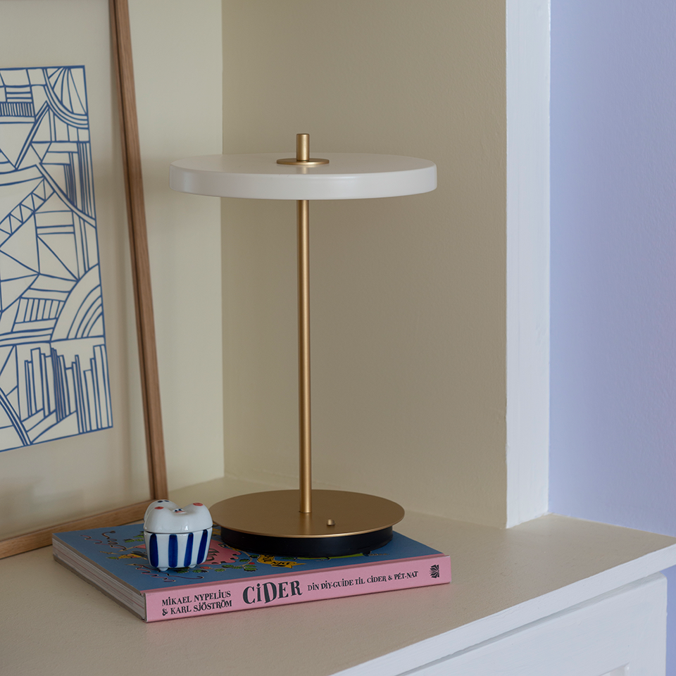 UMAGE Asteria Move Portable Lamp