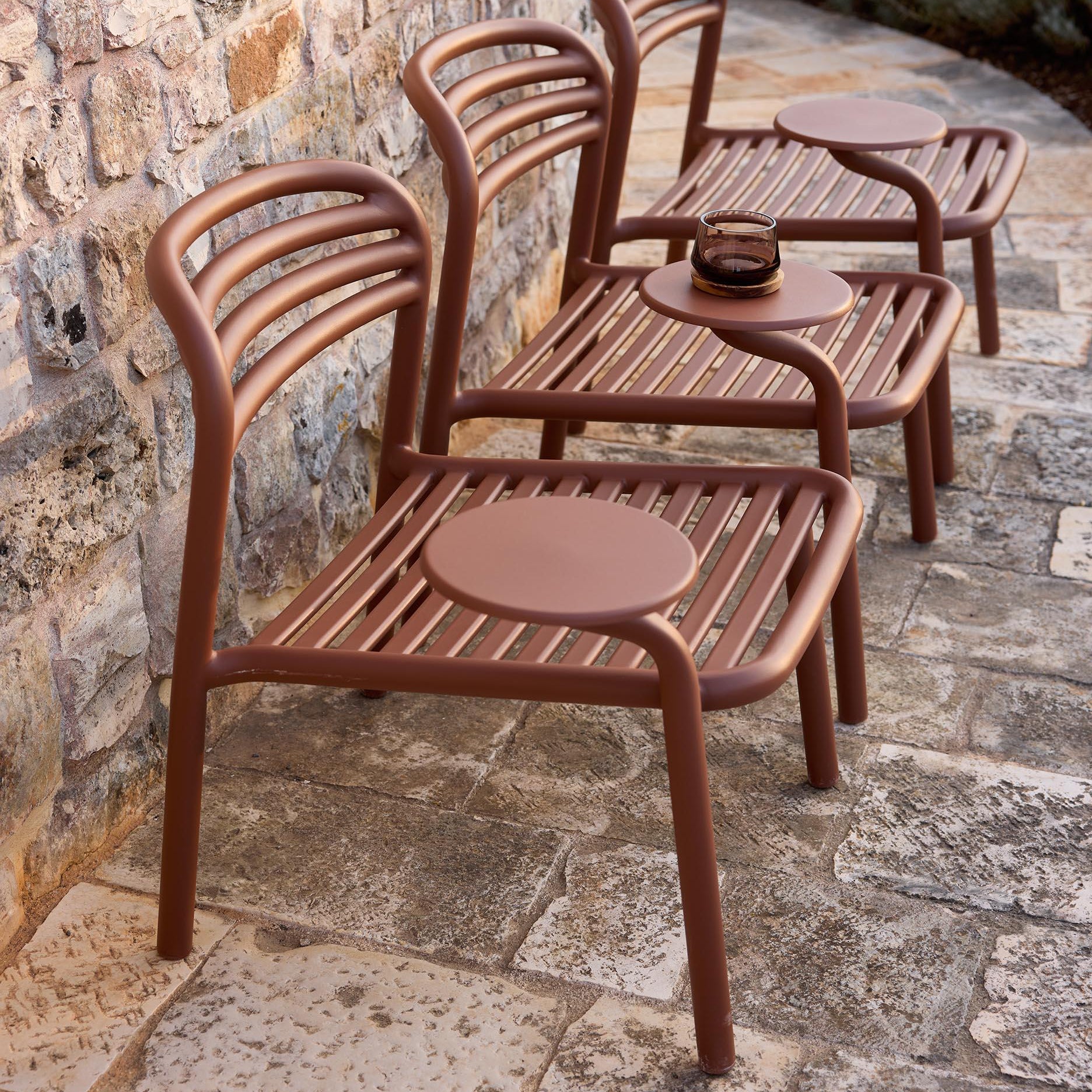 Bliss Lounge Chair with Side Table Right