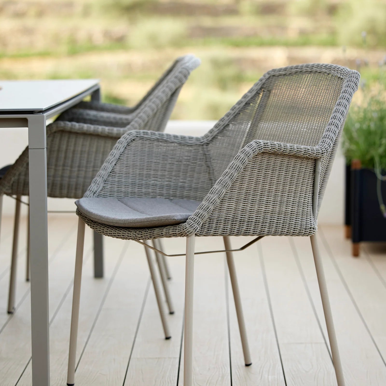 Breeze Chair, Stackable