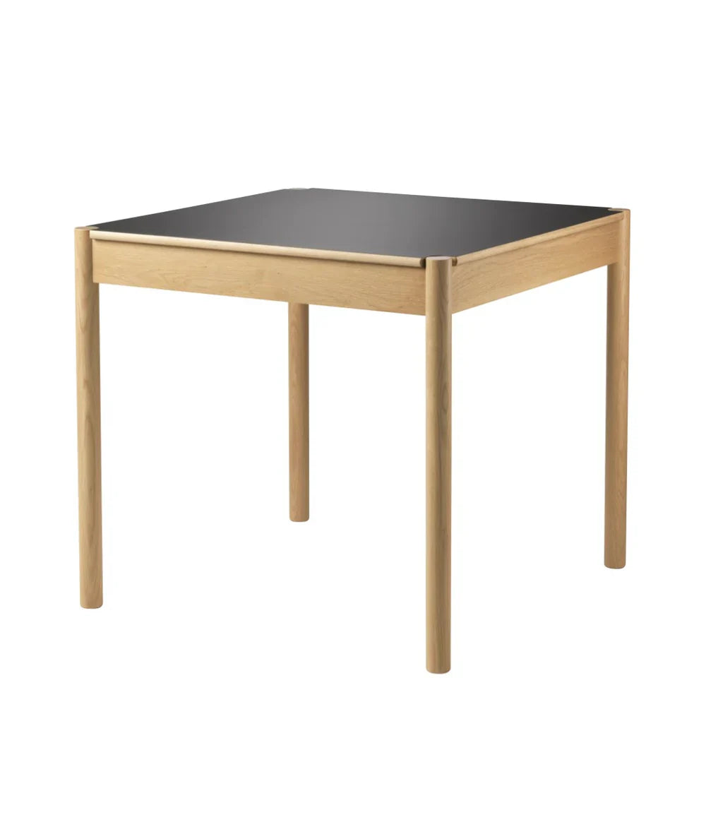 FDB Møbler Dining table in solid oak (beige/neutral), designed by Jørgen Bækmark