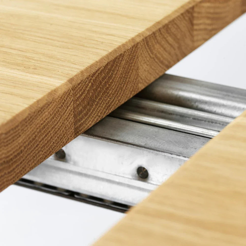 FDB Møbler Bjørk Dining table in solid oak (black)
