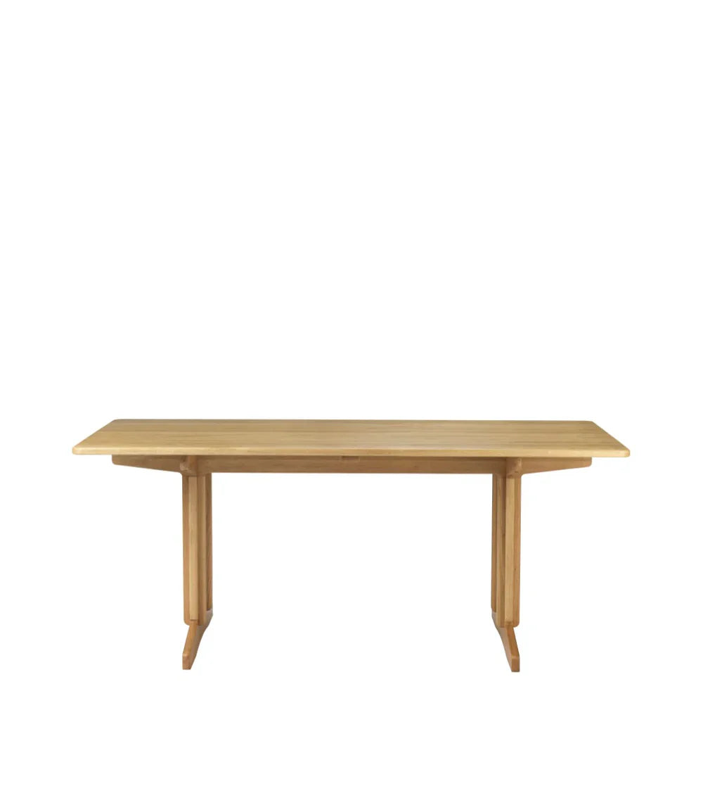 C64 Shaker Dining Table - 70.9"