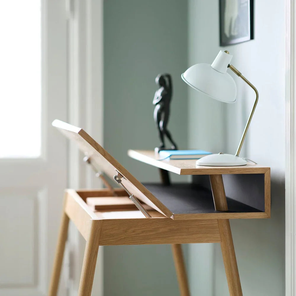 FDB Møbler Nørrebro Desk in solid oak (nero)