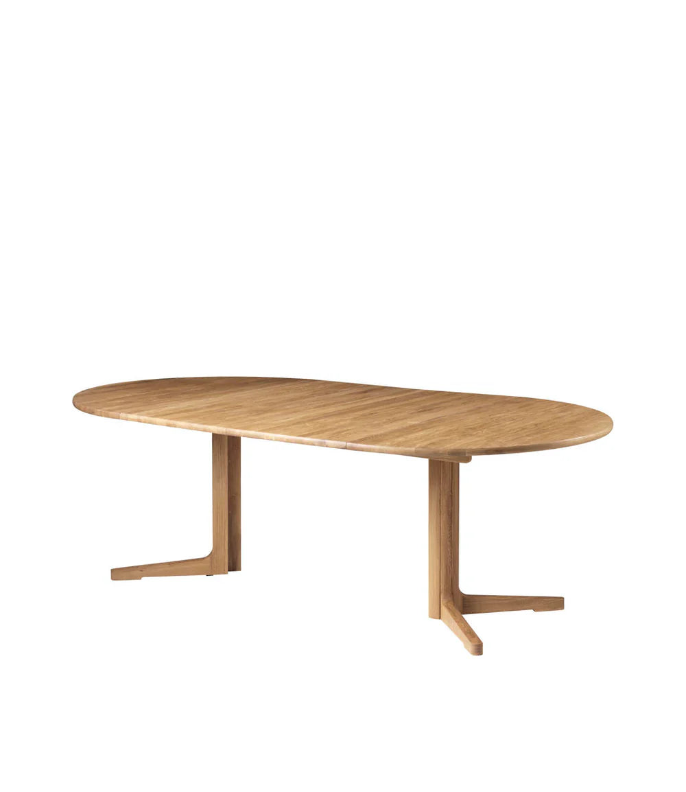 FDB Møbler Ry Dining table With 2 Extension Leaves in solid oak