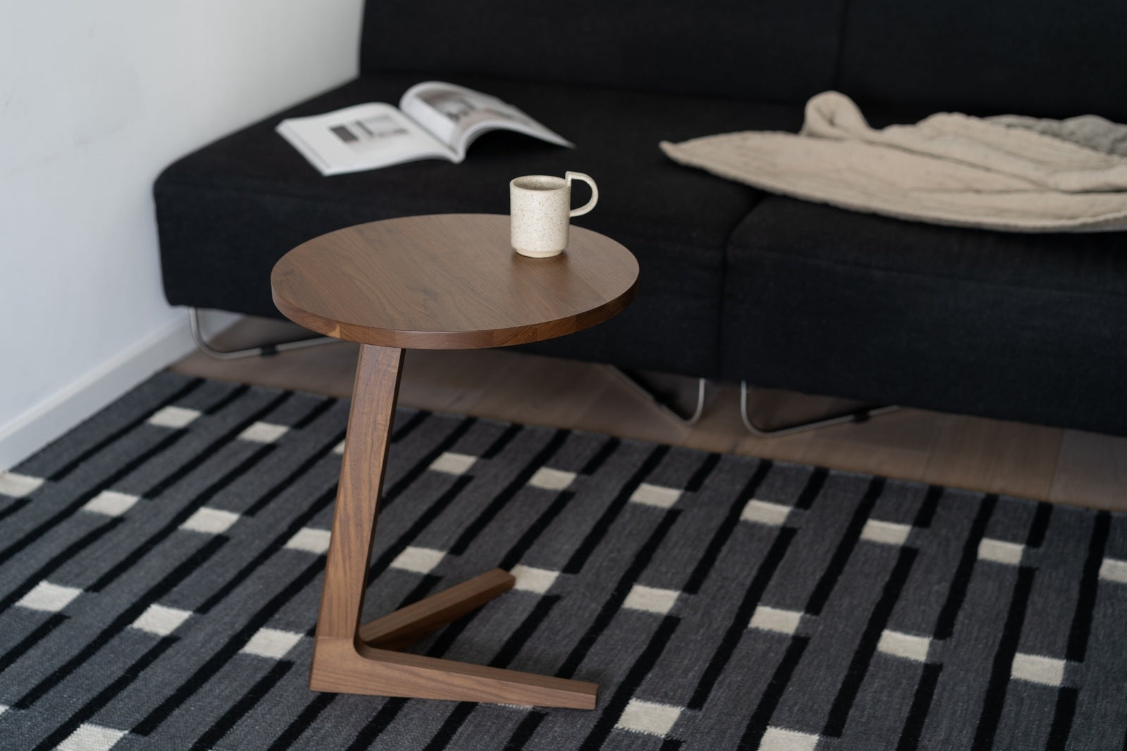 Cross Side Table