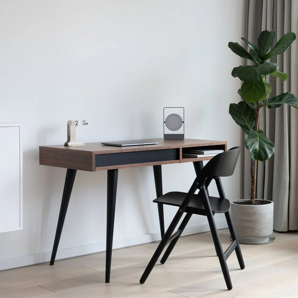 Mouro Portable Lamp
